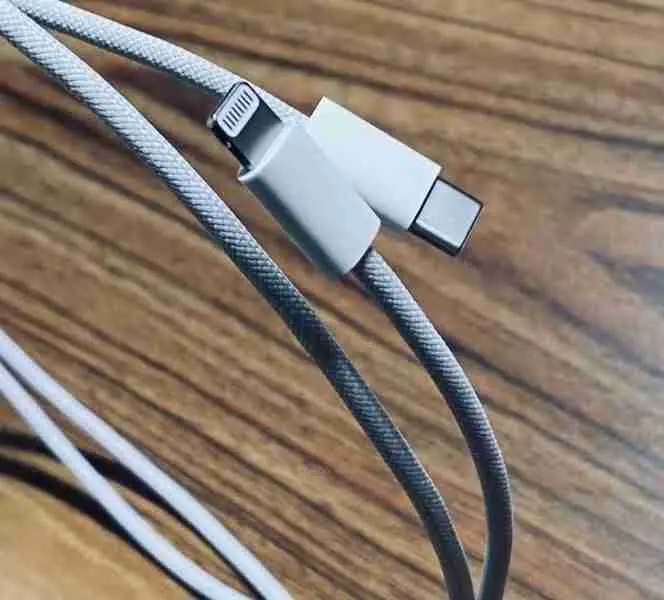 Así sería el nuevo cable que vendría en los iPhone - Tec Toc Blog